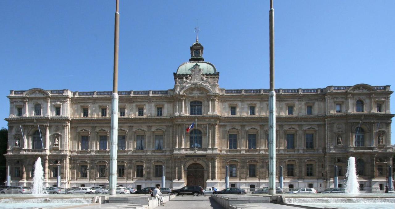 Joli T2 Moderne Au Coeur De Marseille - Place Castellane Dış mekan fotoğraf