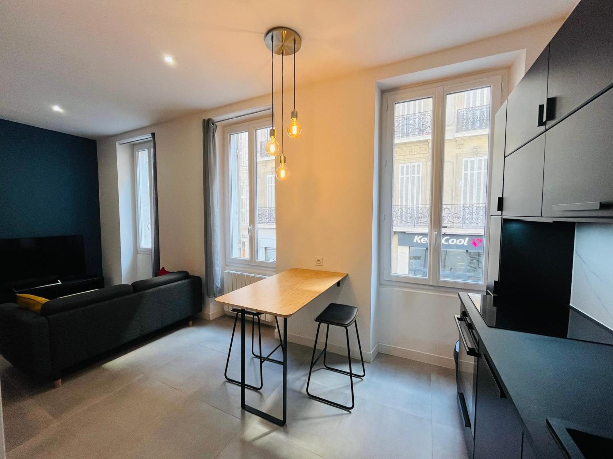 Joli T2 Moderne Au Coeur De Marseille - Place Castellane Dış mekan fotoğraf
